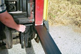 Fork Extension close up chain