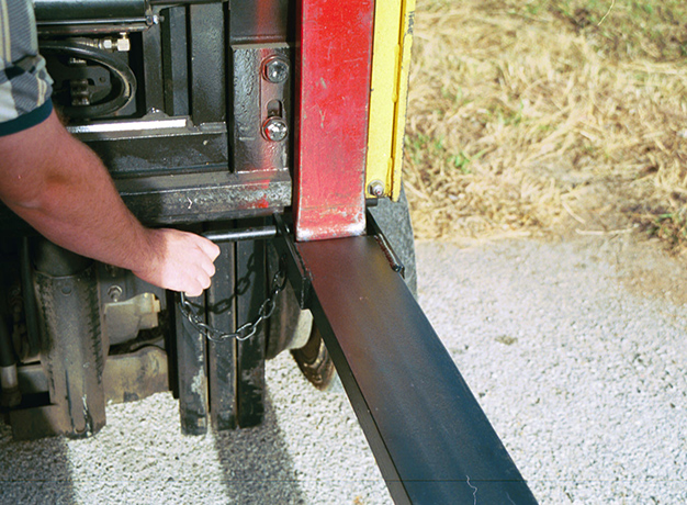 Fork Extension close up chain