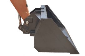 Quick-Tach connects directly to the end of the boom