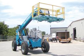 Platform connects to forklift for extended reach