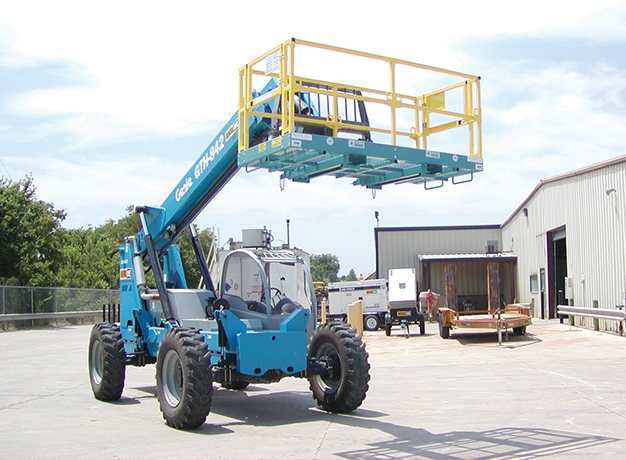 Platform connects to forklift for extended reach