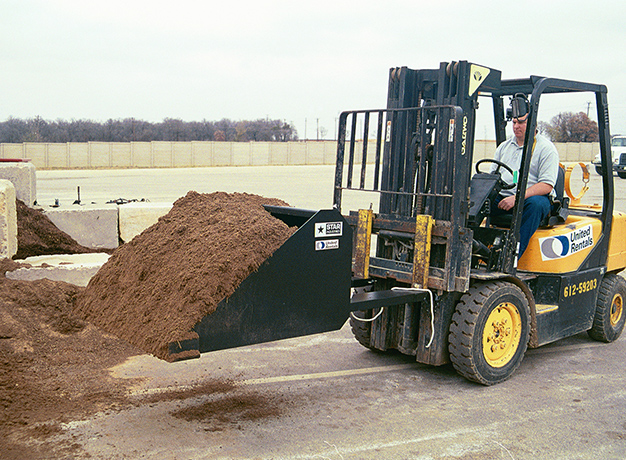 Self Dump Bucket removing dirt